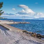 Feriehus Stunning In