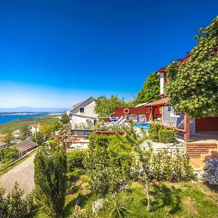 Lovely In With Kitchen Holiday home Dramalj