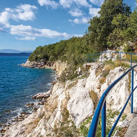 Lovely In With Kitchen